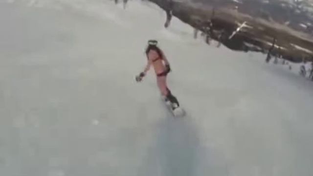 На белом покрывале Января.mp4