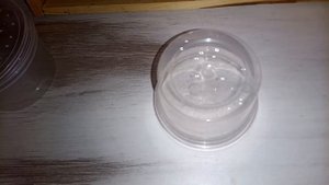 Черный паралич пчел. Лечебные кормушки.