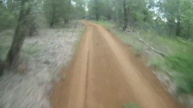 Сова 175 против Ямахи ТТР 250 97км/ч смотреть онлайн