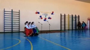 Три девицы под окном, три богатыря. Театральная сценка 8 классов в городе Игарка ?