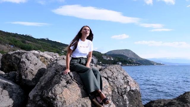 Ksenia Tuzhik - Човен (Один в каное cover) смотреть онлайн