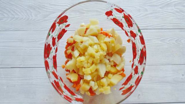 Салат Столичный