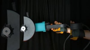 Угловая шлифмашина Sturm AG9023R