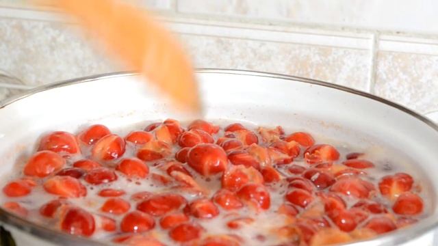 КАК СВАРИТЬ КИСЕЛЬ из ВИШНИ. РЕЦЕПТ ВКУСНОГО НАПИТКА. СЛАДКИЙ ВИШНЕВЫЙ ДЕСЕРТ из ДЕТСТВА.