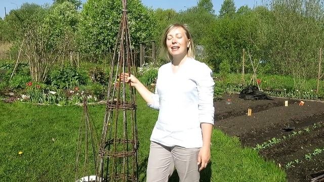 КРАСИВАЯ опора для растений своими руками / Как сделать опору / Garden Obelisk