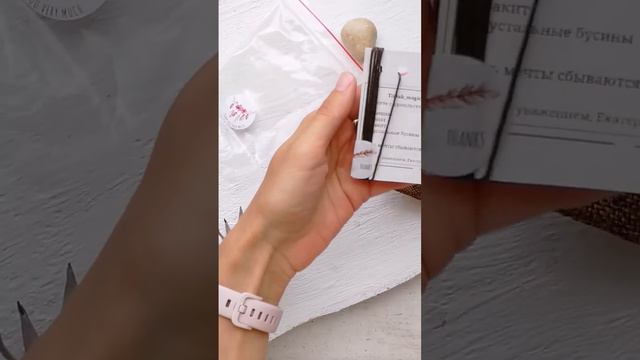 Красивые украшения из натуральных камней #серьгискамнями #серьгисгранатом #Красивыесерьги #гранат