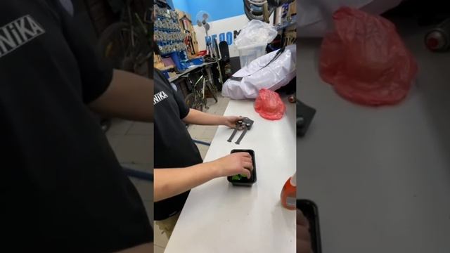 Изменили цвет грипс? смотреть онлайн