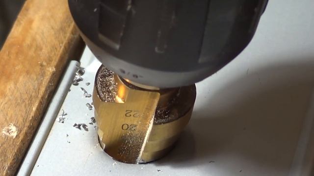 Ступенчатое сверло 4-22мм смотреть онлайн