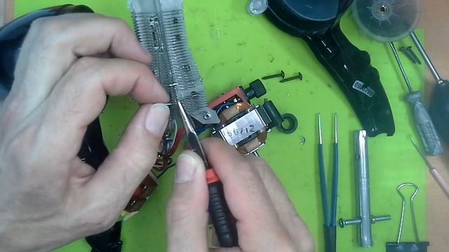 Как отремонтировать спираль фена своими руками Ремонт фена для сушки и укладки волос смотреть онлайн