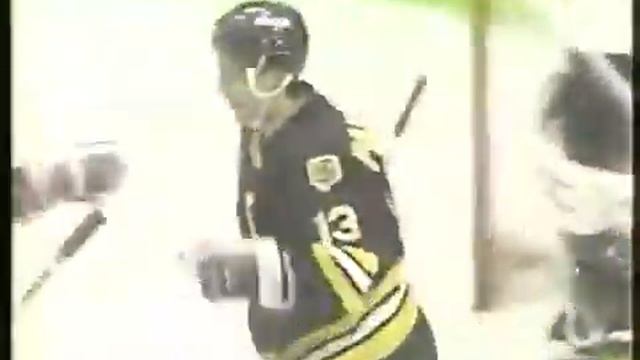Dmitri Kvartalnov goal #15 of the rookie season vs Flyers (1992)