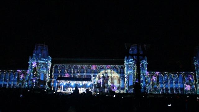 Москва. Царицыно. Фестиваль Круг Света.