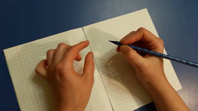 Как правильно держать карандаш при письме правой или левой рукой смотреть онлайн