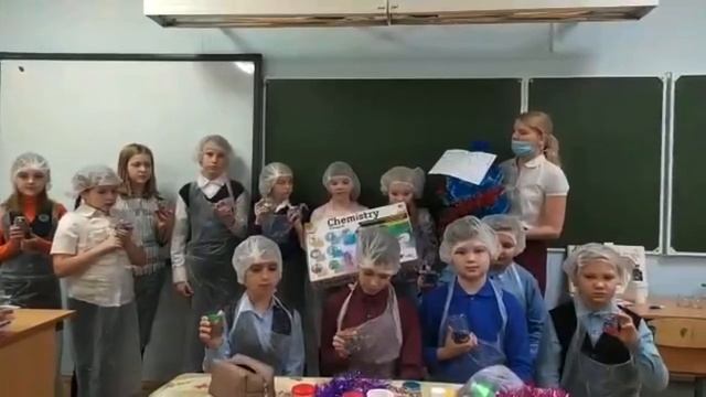 _Формула новогоднего настроения_ 4 б класс.mp4