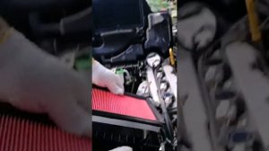 Замена воздушного фильтра Сузуки sx4 2014
