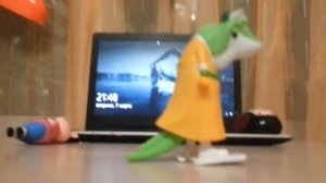 Игрушки из магдональдсе зверопой