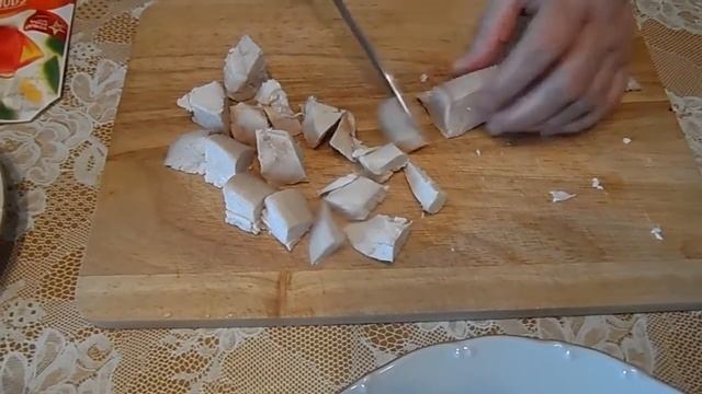 ВКУСНЫЙ, АРОМАТНЫЙ И НЕЖНЫЙ САЛАТ ПРЕМЬЕРА. смотреть онлайн