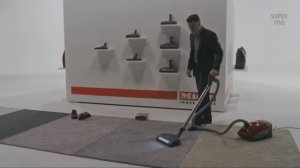 Best Vacuum Cleaner For Wooden Floors of 2023 [Updated]