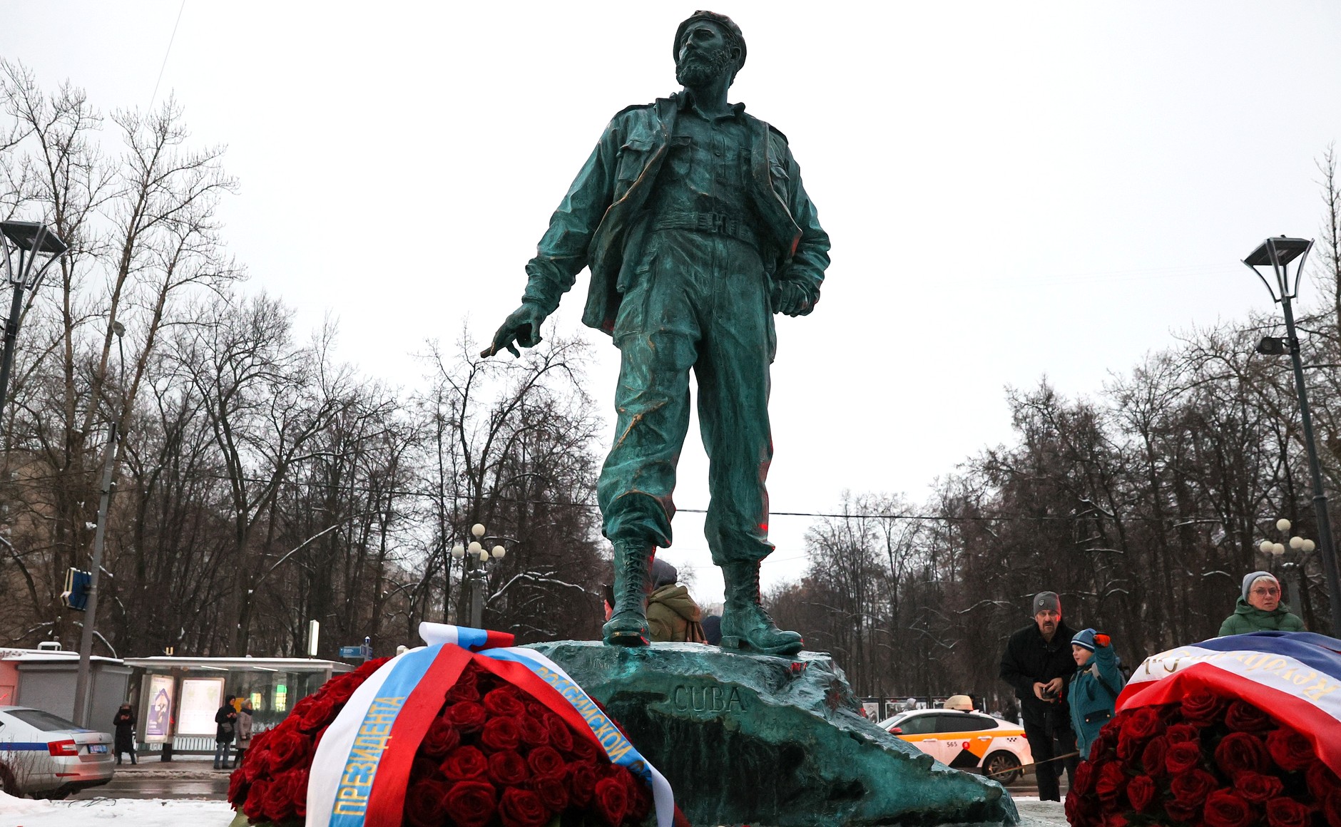 В Москве открыт памятник Фиделю Кастро.mp4