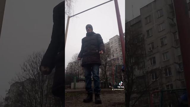 видео обучение некоторых елементов на турнике смотреть онлайн