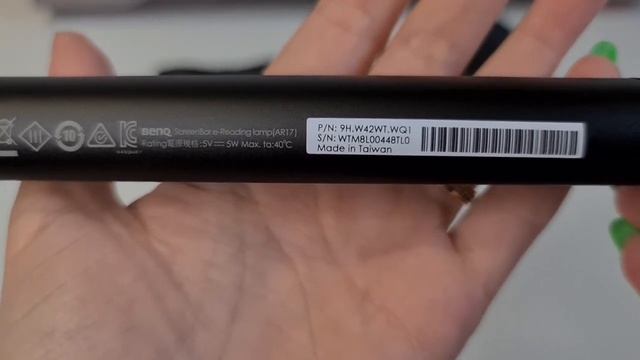 BenQ ScreenBar e-Reading Lamp AR17 LED Monitor Light Unboxing & Review #GIFTED смотреть онлайн