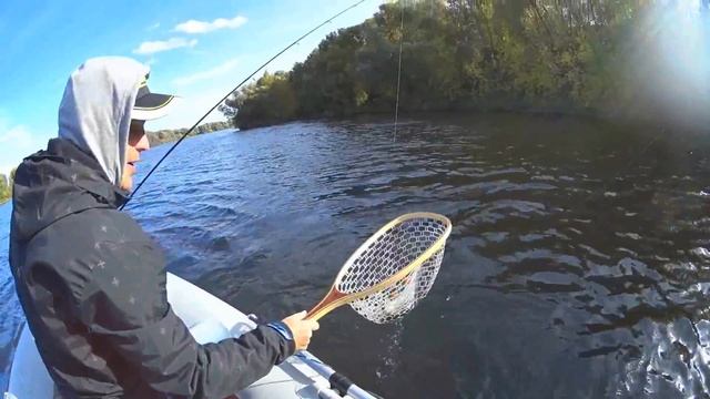 Рыбалка Голавль и Язь Ловлю осень 2016 рыбалка видео