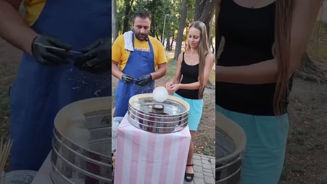 ДЯДЯВАТА учит готовить сладкую вату прохожих людей | ДРУЖИЩЕ БУДЬЛАСКА