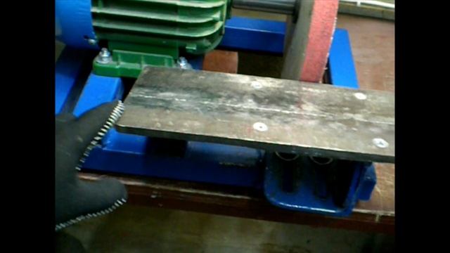 Круги для наждака. 280мм диаметром смотреть онлайн