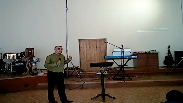 Онлайн Богослужение г. Щекино церковь "Свет Миру". Смотрите нас каждое воскресенье с 10:30 смотреть онлайн