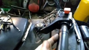 Установка к6а на тайгу. Трос газа и подушки двигателя!