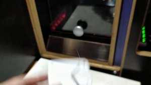 Настенное крепление. Материал полистирол.