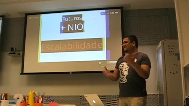 Scala @ SoundCloud - Flávio W. Brasil - [Scaladores #27 - Parte 2] смотреть онлайн