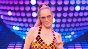 Глюк'оZа - Руки-бёдра (MOOD VIDEO) [Ov3IFFbgzp4].mp4