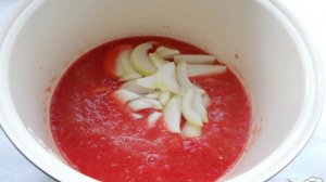 Лечо с луком и морковью в мультиварке на зиму