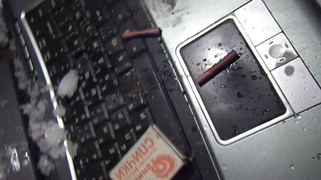 краш тест ноута смотреть онлайн