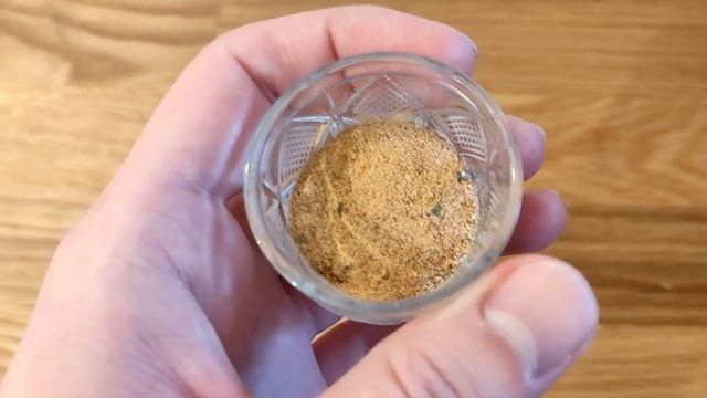 СЫПЬТЕ ЭТО ПРИ ПОСАДКЕ РАССАДЫ! БОГАТЫРСКАЯ РАССАДА БУДЕТ НИЗЕНЬКАЯ И ТОЛСТЕНЬКАЯ!