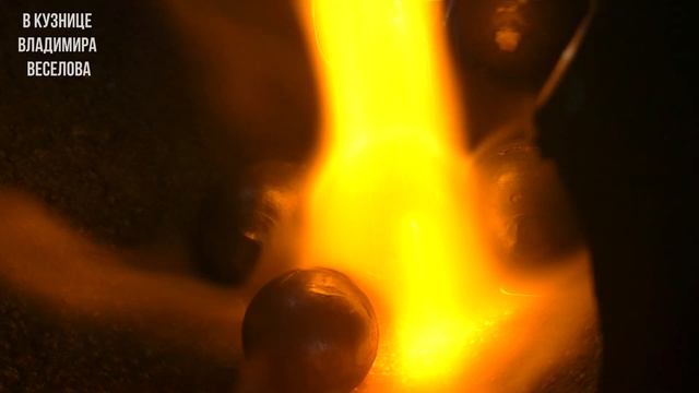 Ковка винограда. Делаем гроздь винограда из металла / Blacksmithing. Making a grape vine смотреть онлайн