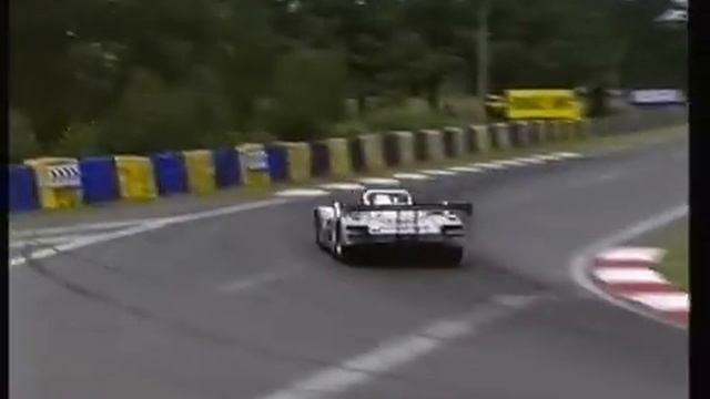 1997 - Le Mans - Two major fires at the Mulsanne 'bosse.' смотреть онлайн