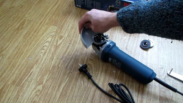 Подарок ТЕСТЮ Bosch GWS 850 CE Angle Grinder 5inch Vari-speed/регулировка оборотов, плавный запуск смотреть онлайн