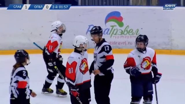 Шикарный бросок и гол в ворота ХК Славутич от Егора Тужика. хоккей-индивидуально.рф