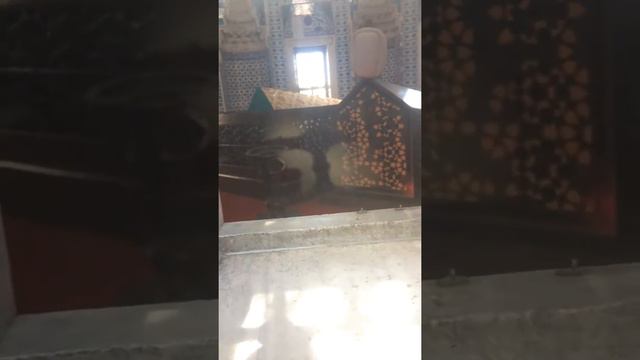 Хюррем султон ва шахзода Мехмед кабри смотреть онлайн