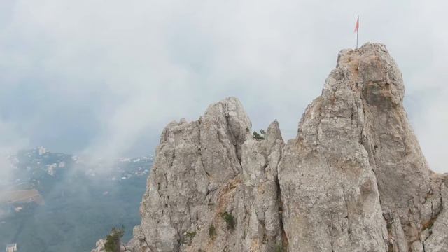 Прогулка по Ай-Петри смотреть онлайн