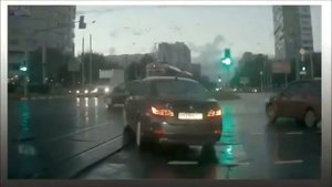 МАШИНА ПРИЗРАК!!! СМОТРЕТЬ ВНИМАТЕЛЬНО!!!