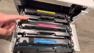 HP Color LaserJet Pro MFP M479 - Replace the toner cartridges