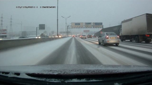 Видеорегистратор Каркам QX2.MOV смотреть онлайн