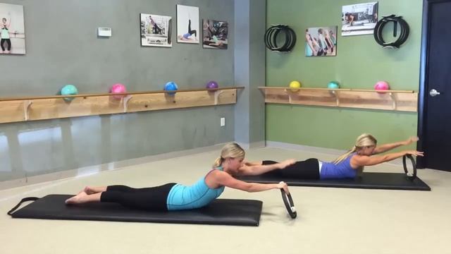 Magic Circle Pilates Mat смотреть онлайн