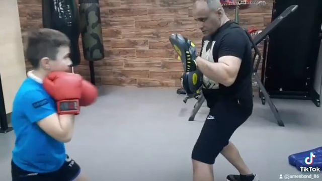 MUBARIZ Fight club смотреть онлайн