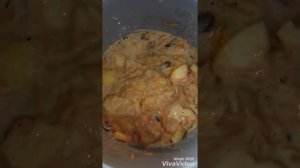 Яблочный пирог с тыквой и орешками в мультиварке