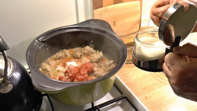 Паприкаш (рагу, гуляш, соус) из филе бедра индейк | Вкусно? Не скажу! смотреть онлайн