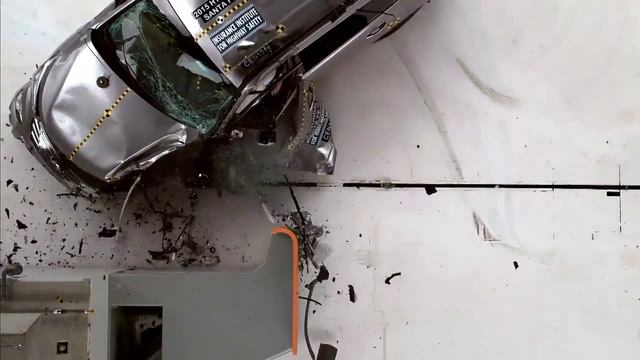 Краш тест Hyundai Santa Fe смотреть онлайн