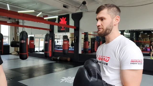 Мало кто знает эти секреты защиты от ударов ногами смотреть онлайн